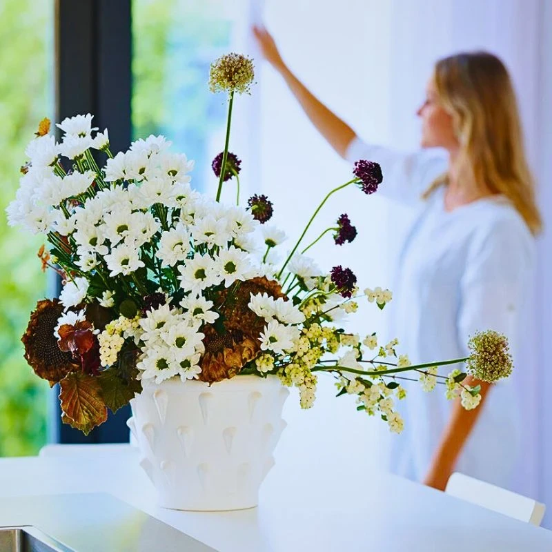 Simple and Minimalist Design Ideas to Capture the Easy Essence of Summer