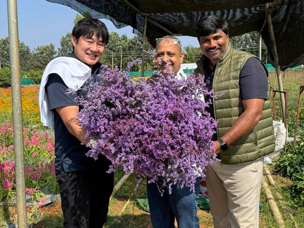 Srikanth hosting visitors at his farm 10 Questions to Srikanth