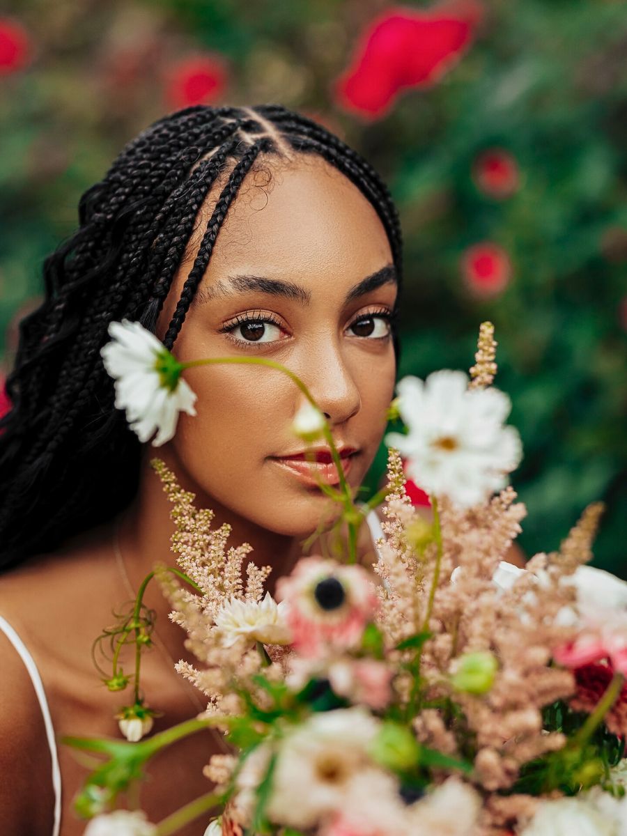 Flowers in a bouquet Your Emotional Health Needs Cut Flowers More Than You Think