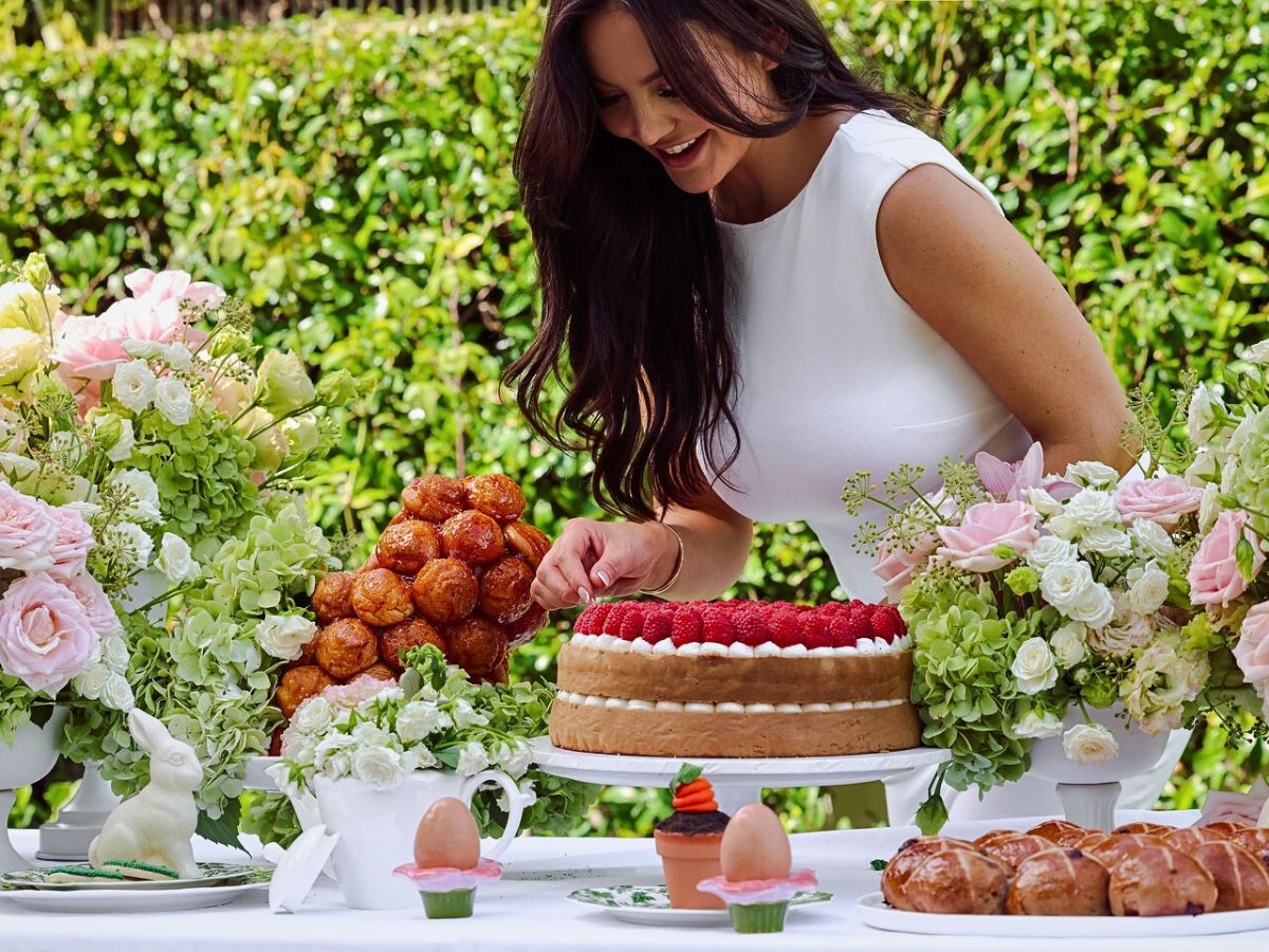 Effortlessly Hosting a Flower-Themed Garden Party in a Few Easy Steps