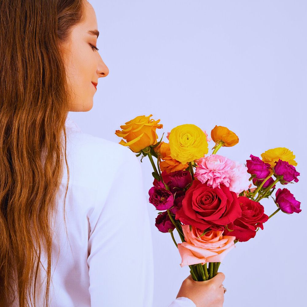 Flowers in different colors Science of Flower Colors and Why Some Easily Attract More Attention Than Others
