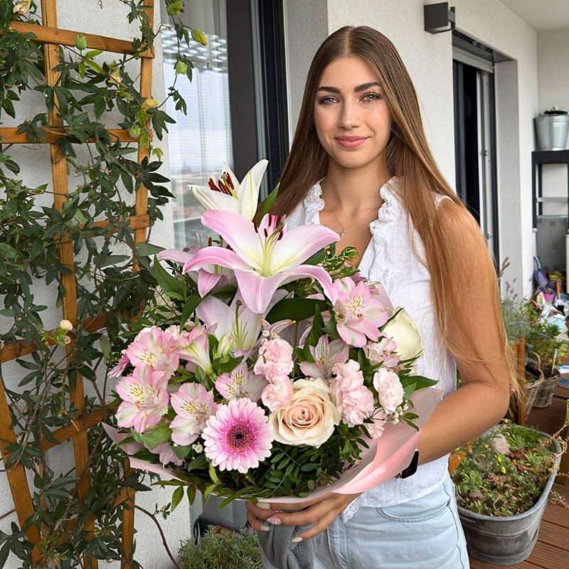 A mixed bouquet perfect gift to a loved one Hanakotoba