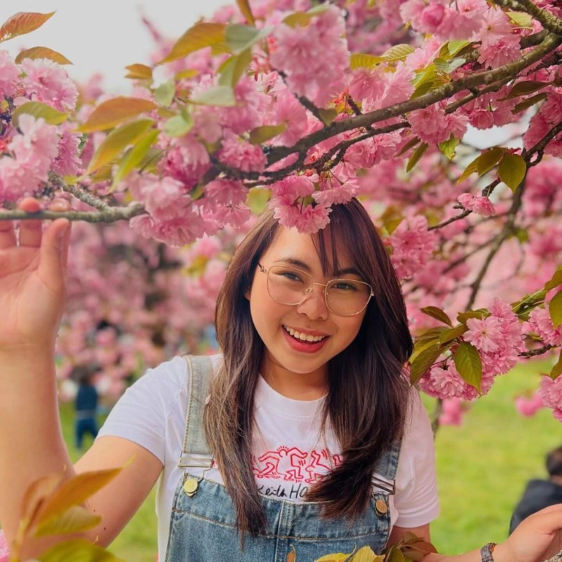 Hanakotoba - Sending Flowers After Divorce - Thursd Article Featured Image