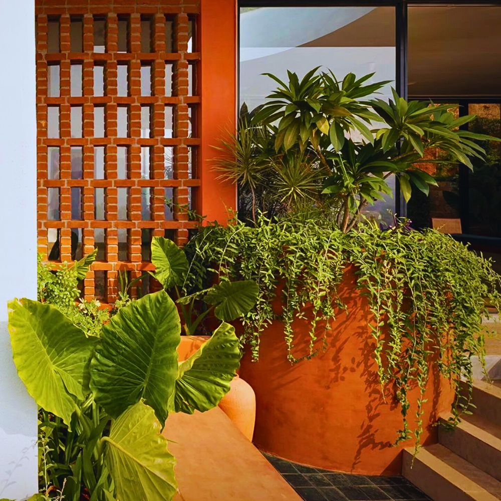 Villa Prakriti, Designed by unTAG and Set Amid India’s Sahyadri Mountains, Offers a Biophilic Experience in Nature - Thursd Article
