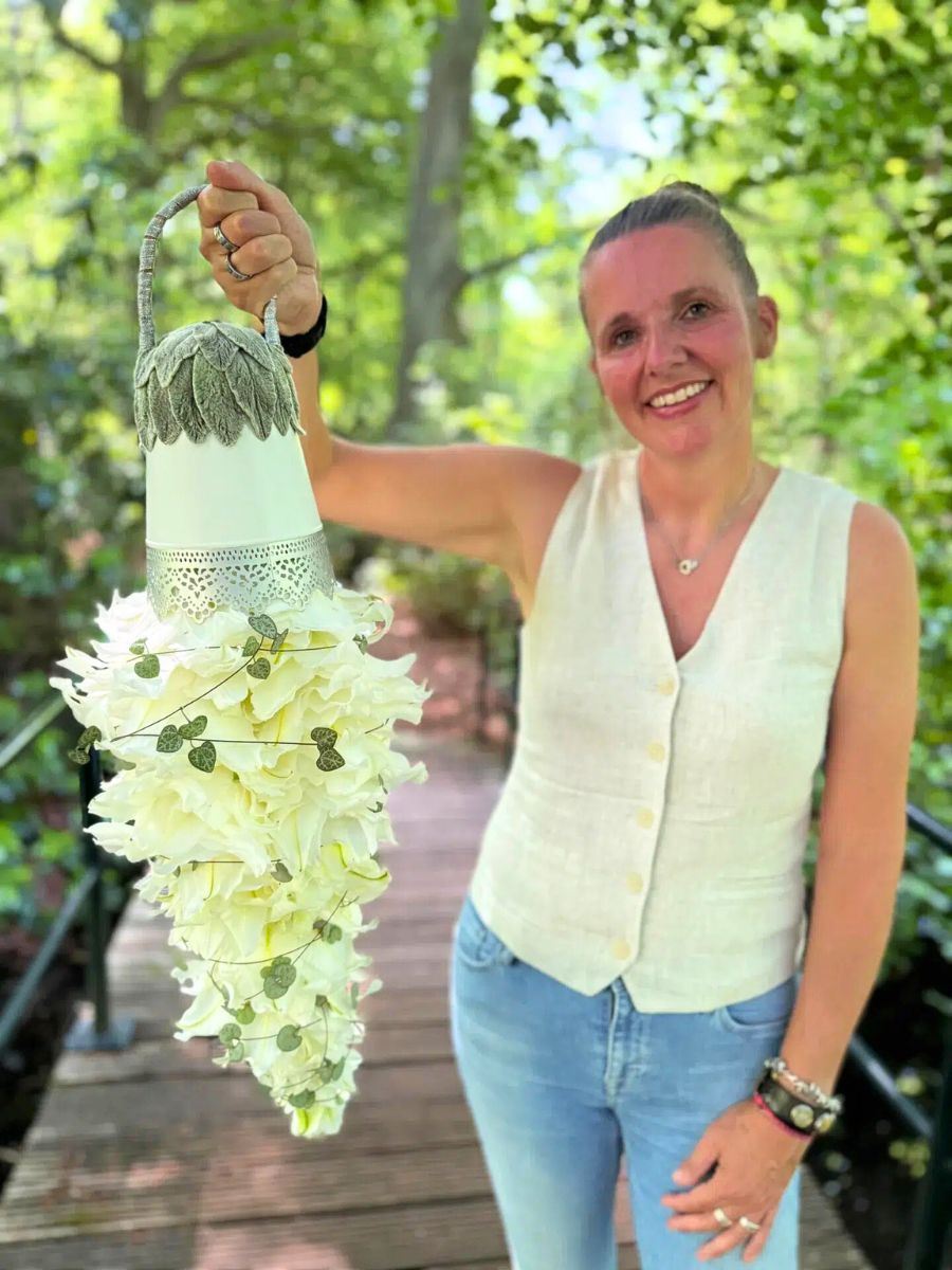 Karin Pasman With Her Bridal Bouquet With Bowl of Beauty