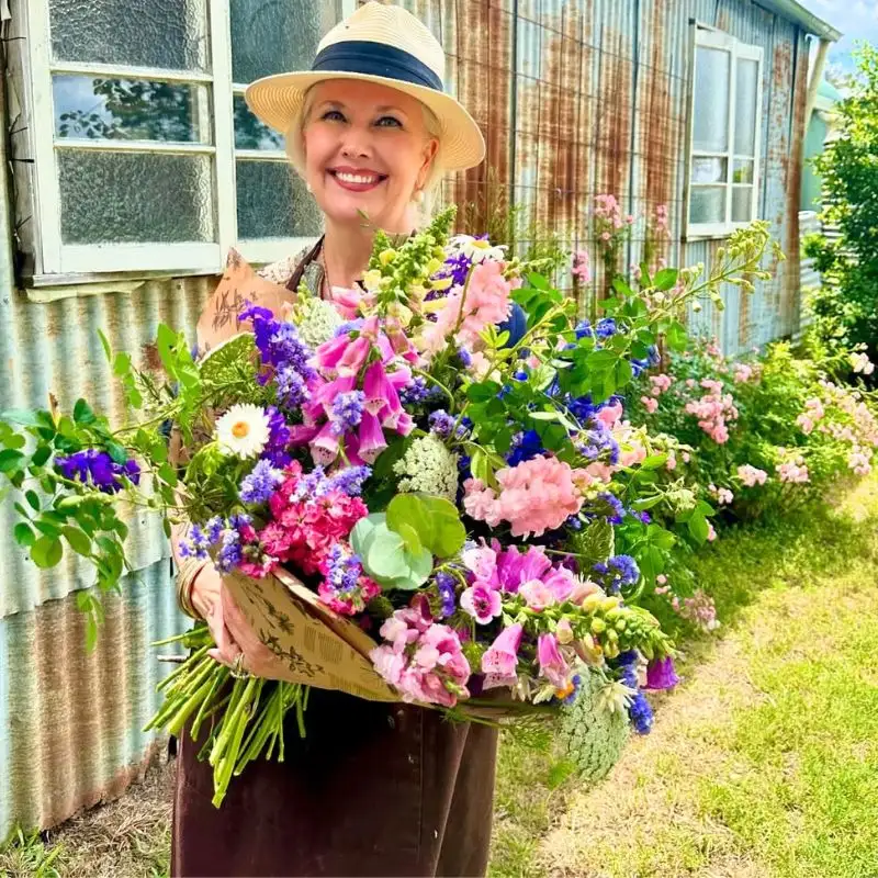 The Joy of Picking Your Own Flowers Can Only Bring Extreme Happiness