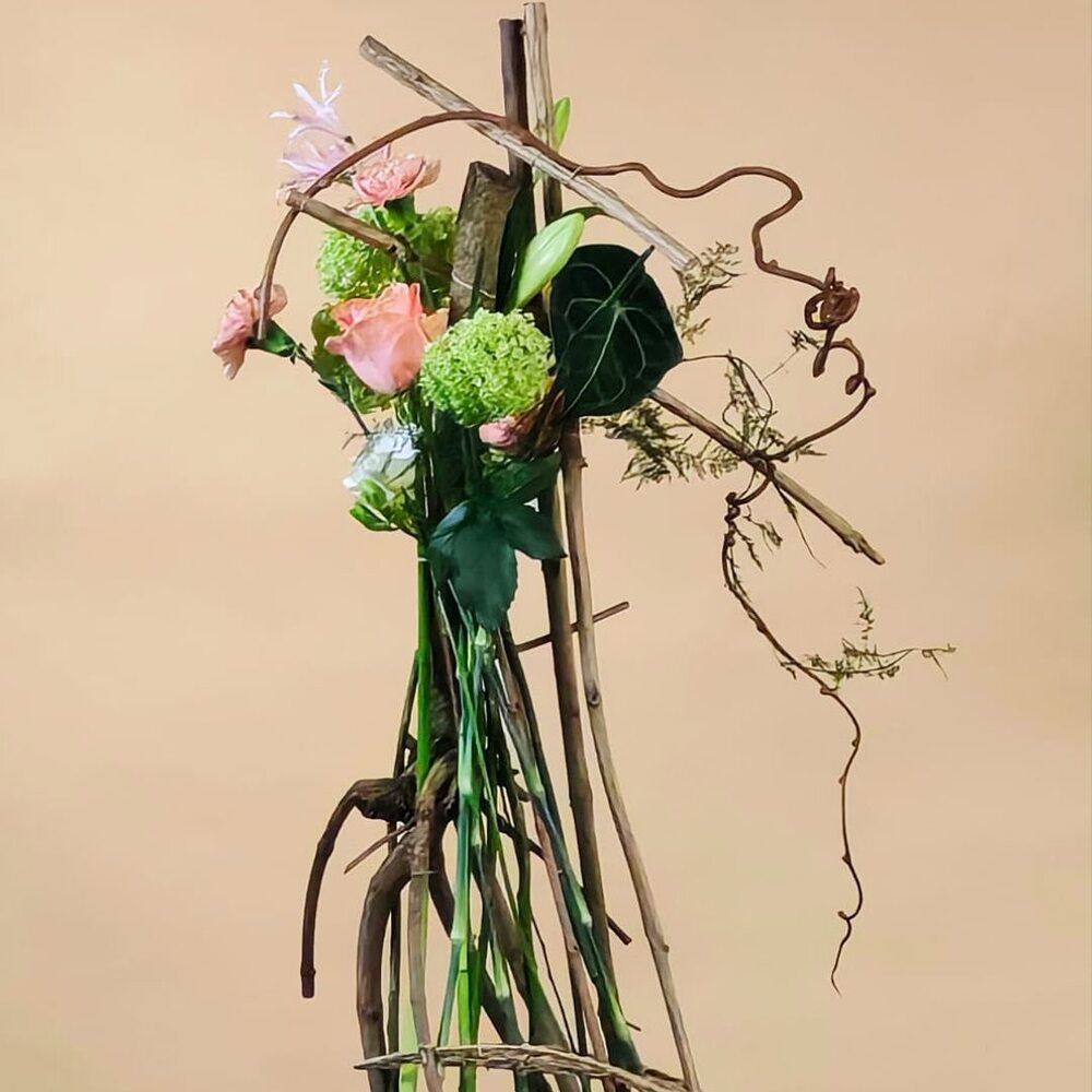 Artistic ikebana-inspired floral design