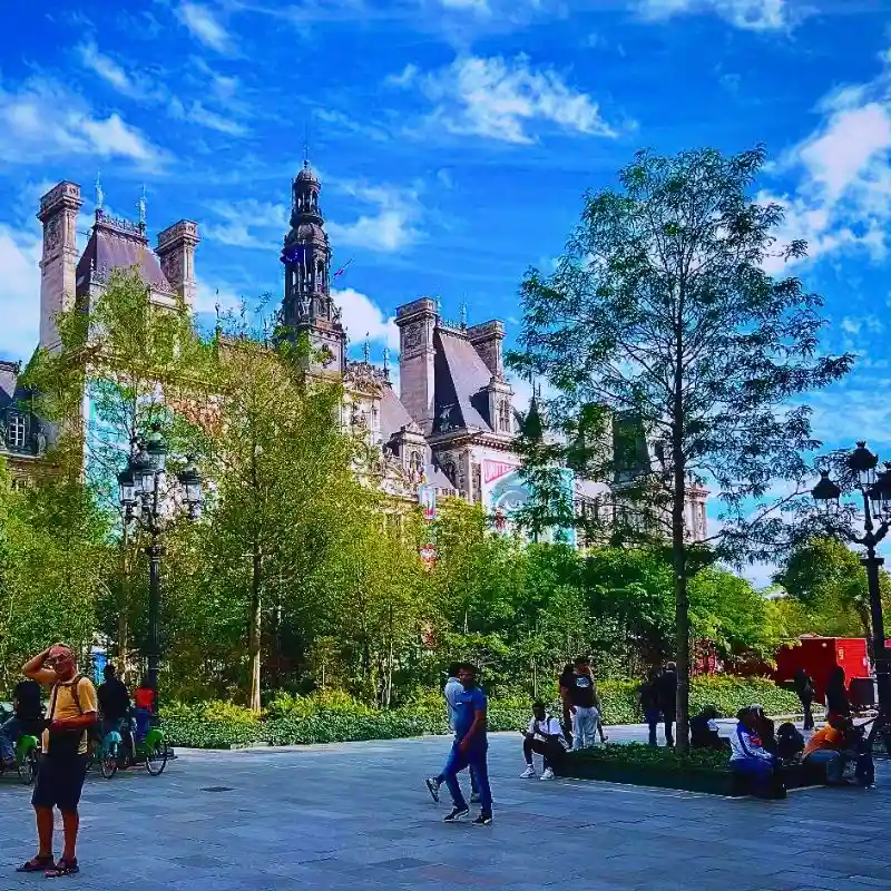Urban Forest at Hôtel de Ville Paris