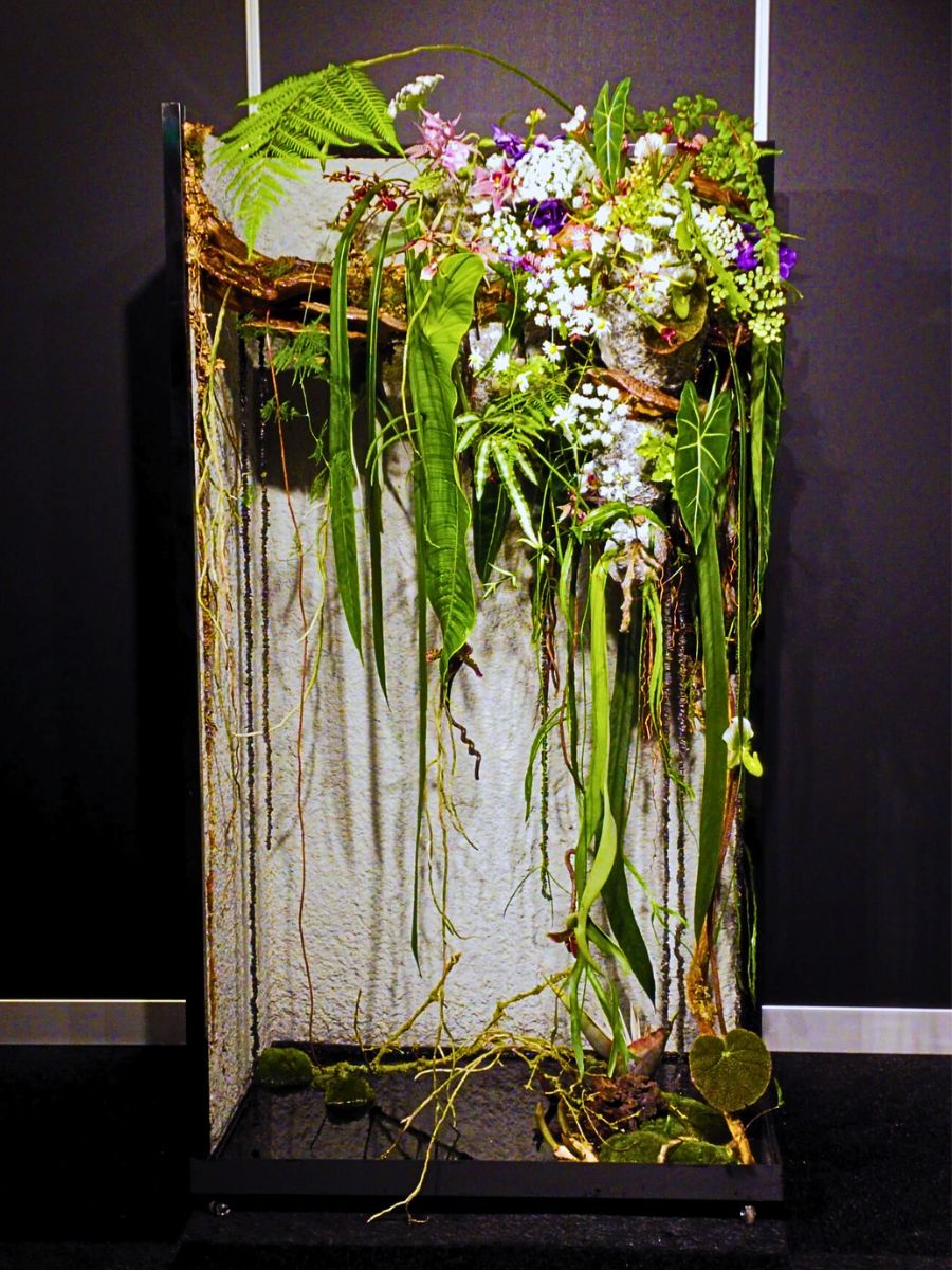 Task 1 World Cup Floral Art 2025 China Ni Zhixiang