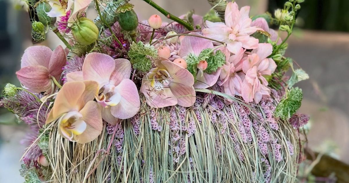 Blogger header