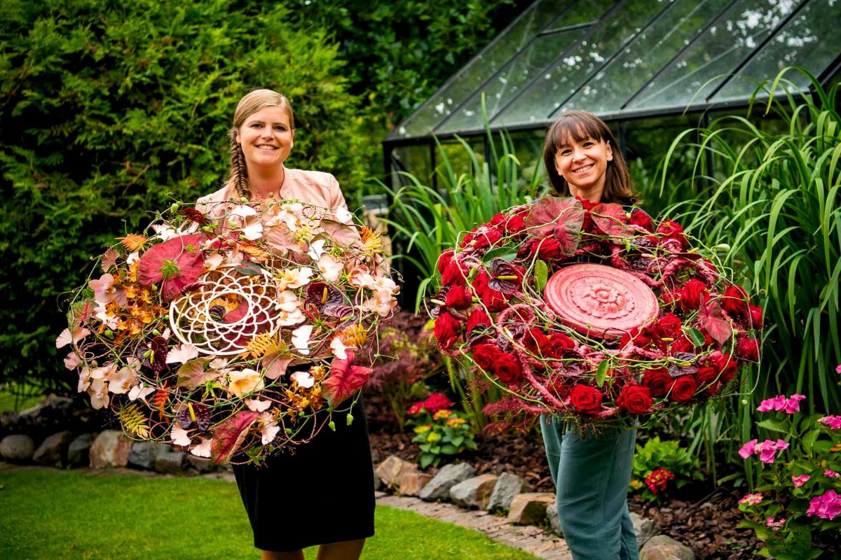 Hanneke Frankema and Claudia Tararache Hanneke Frankema and Claudia Tararache