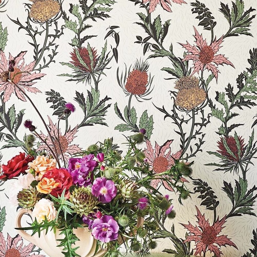 Floral wallpaper with vibrant bouquet