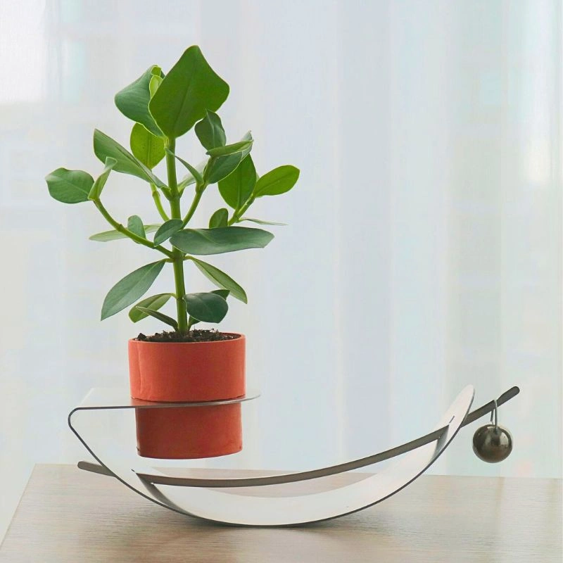Tilt Planter