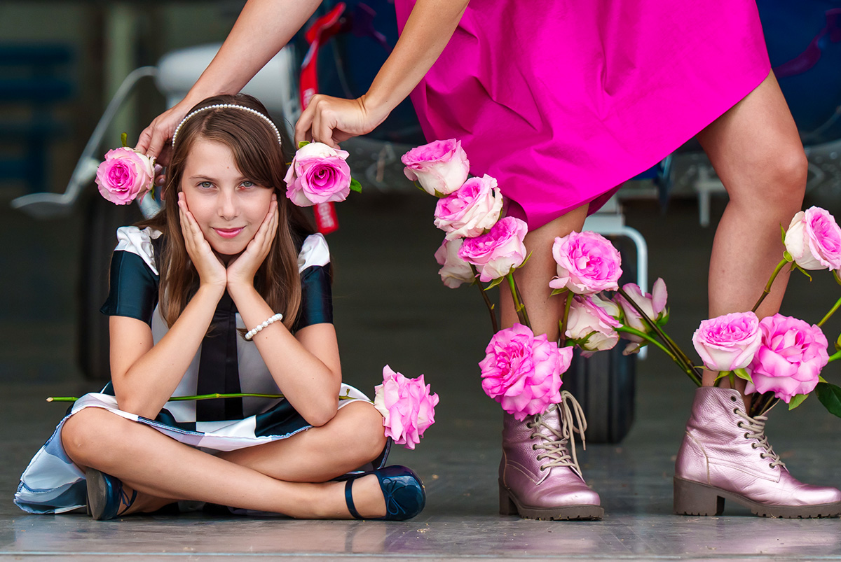 Laura Draghici Aerial Couture Boots With Roses Laura Draghici Aerial Couture Boots With Roses