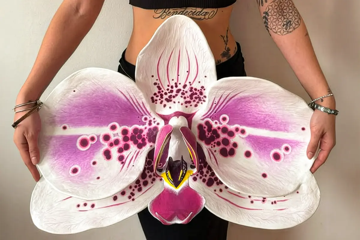 Ceramic orchid