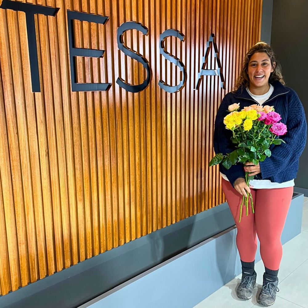 Florist Victoria Clemson Visits Tessa Roses in Ecuador.