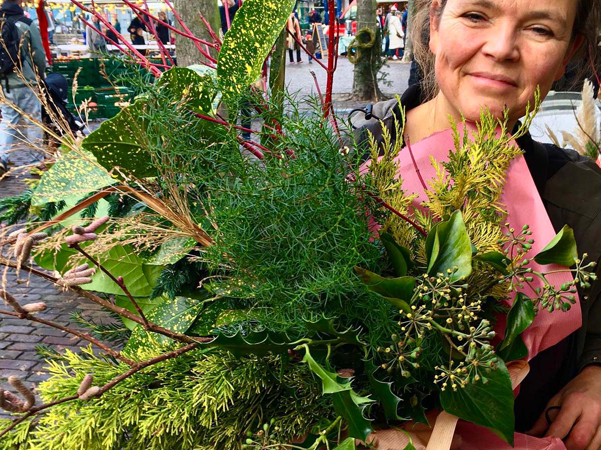 Conifer bouquet by loofwerk