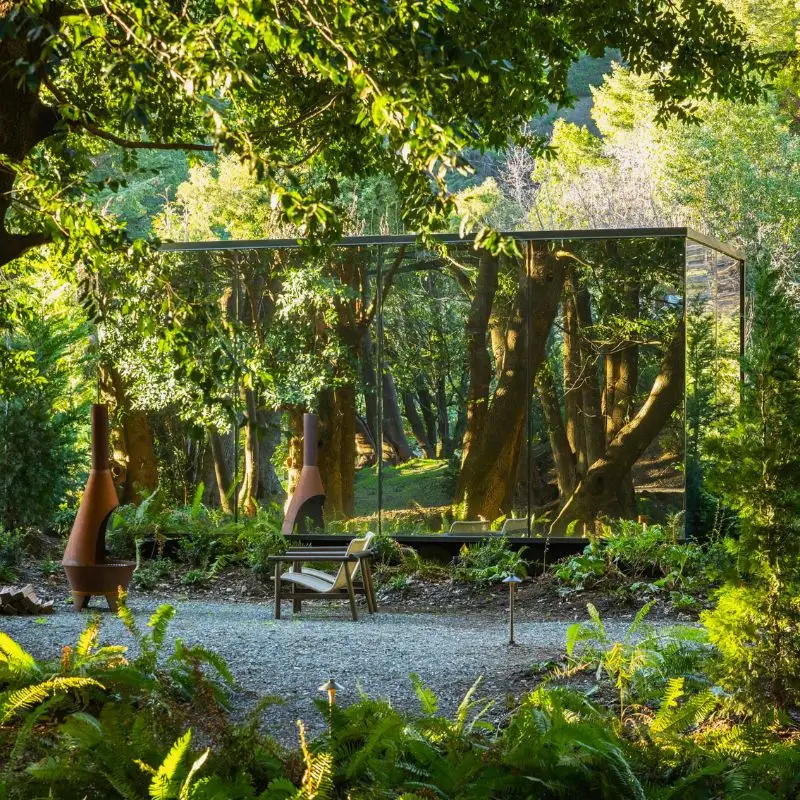 Mirrored cabins