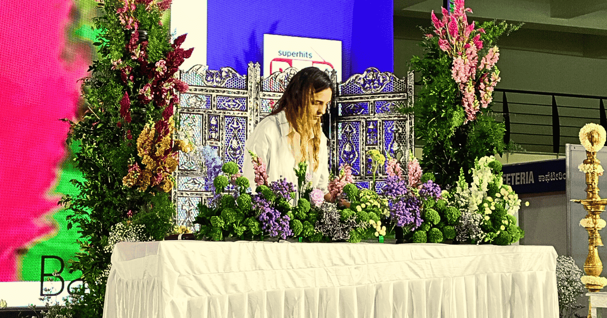 Cristina Lopez - Marketing Manager, Ball SB Cut Flowers Colombia, presenting her wedding floral design
