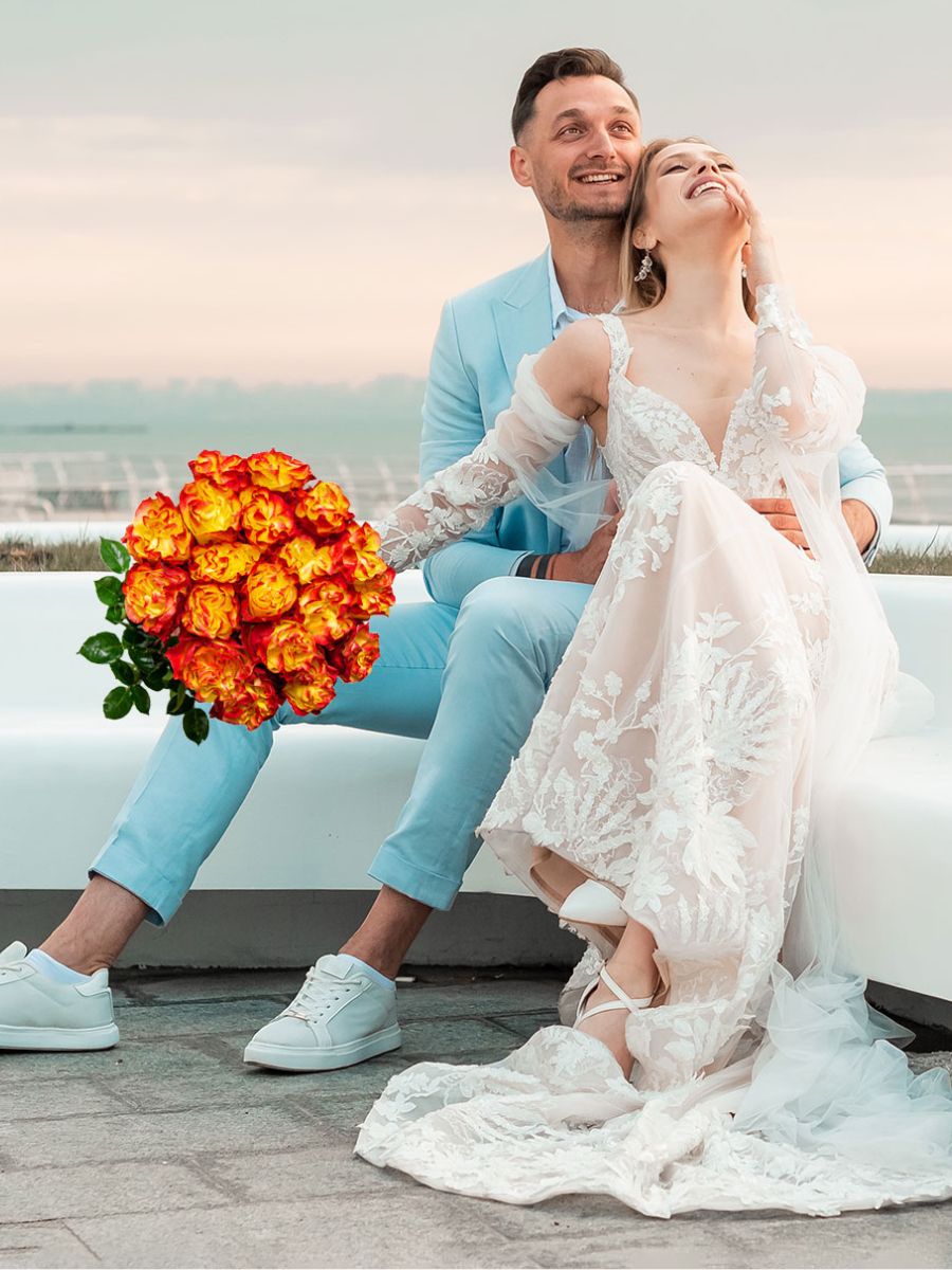 Wedding Sunset Xpression tinted roses