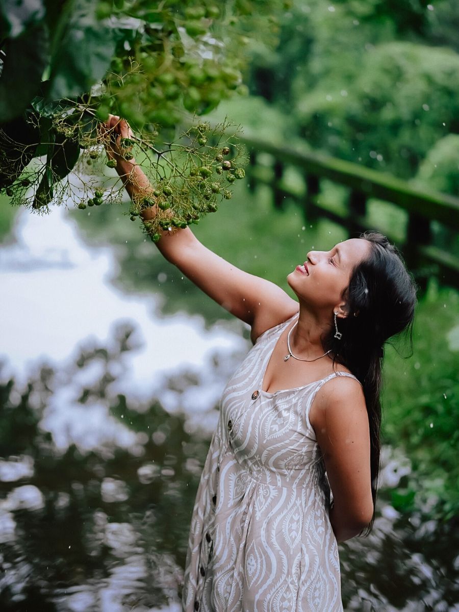 Delightful in nature Humans Are Losing Their Bond With Nature, but the Connection Can Be Restored - Thursd Article