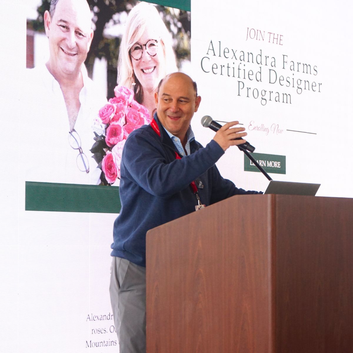 Joey Azout giving a speech