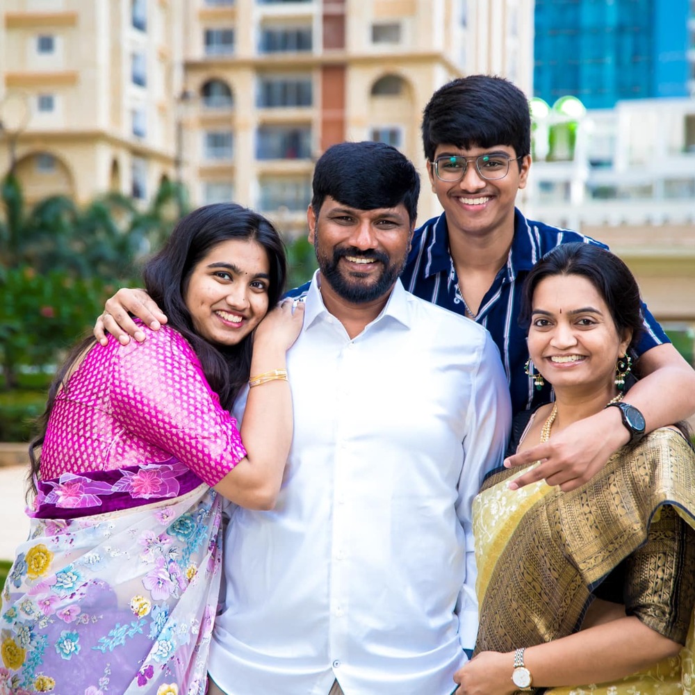 Srikanth Bollapally and his family