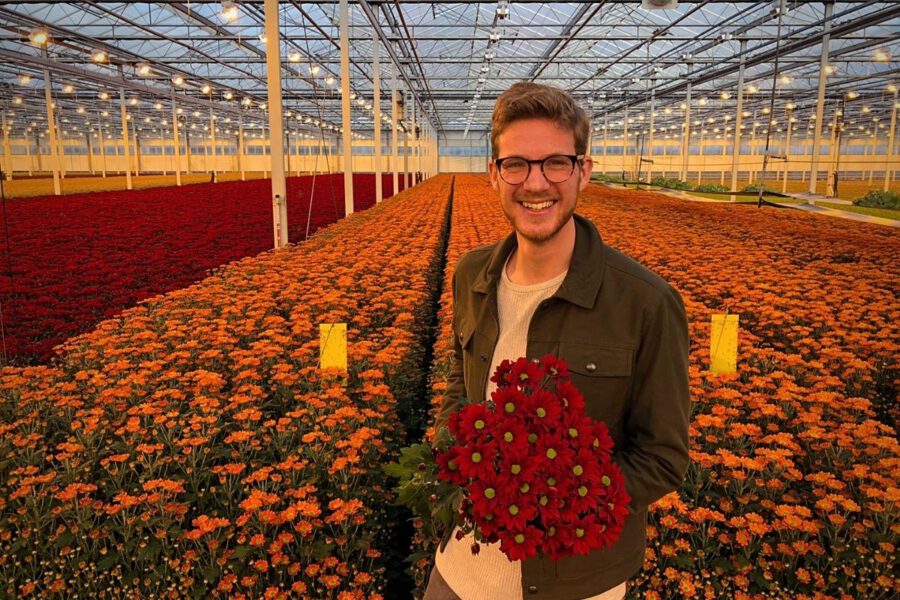 Never Waste a Good Crisis - the Future of Online in Floriculture - Wouter Jongkind on Thursd. in greenhouse