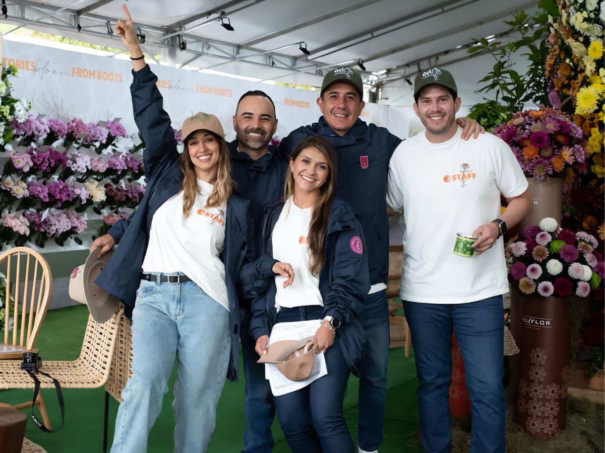 Team Deliflor during the Chrysanthemum week Deliroots