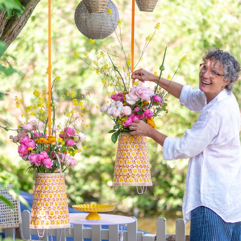 Rose Silva Sweet and Silva Pink arrangement by Dummen Orange Rose Silva Sweet and Silva Pink arrangement by Dummen Orange