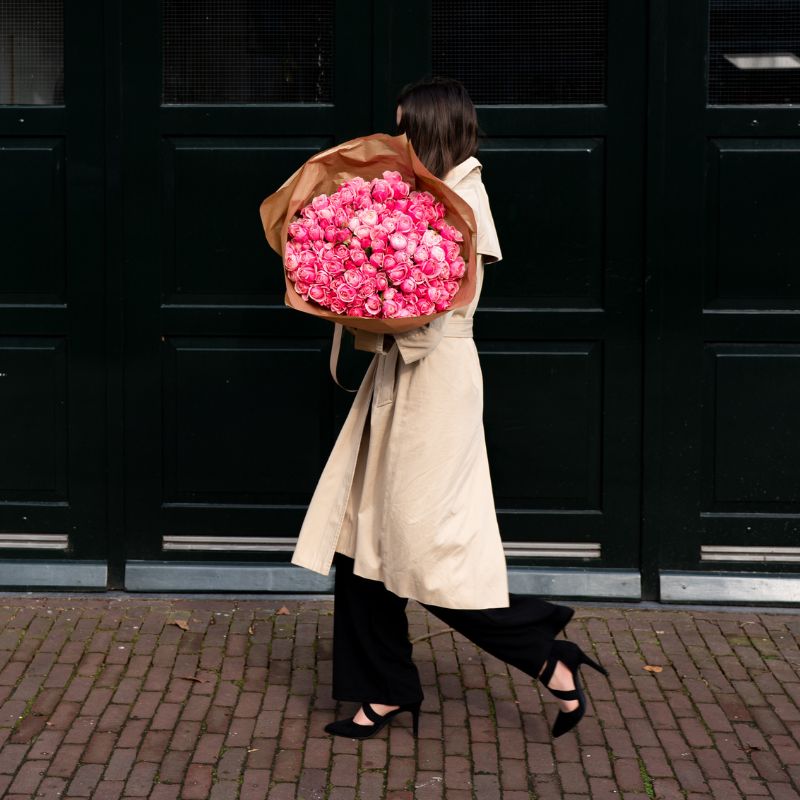 Bouquet with Rose Silva Pink by Dummen Orange Bouquet with Rose Silva Pink by Dummen Orange