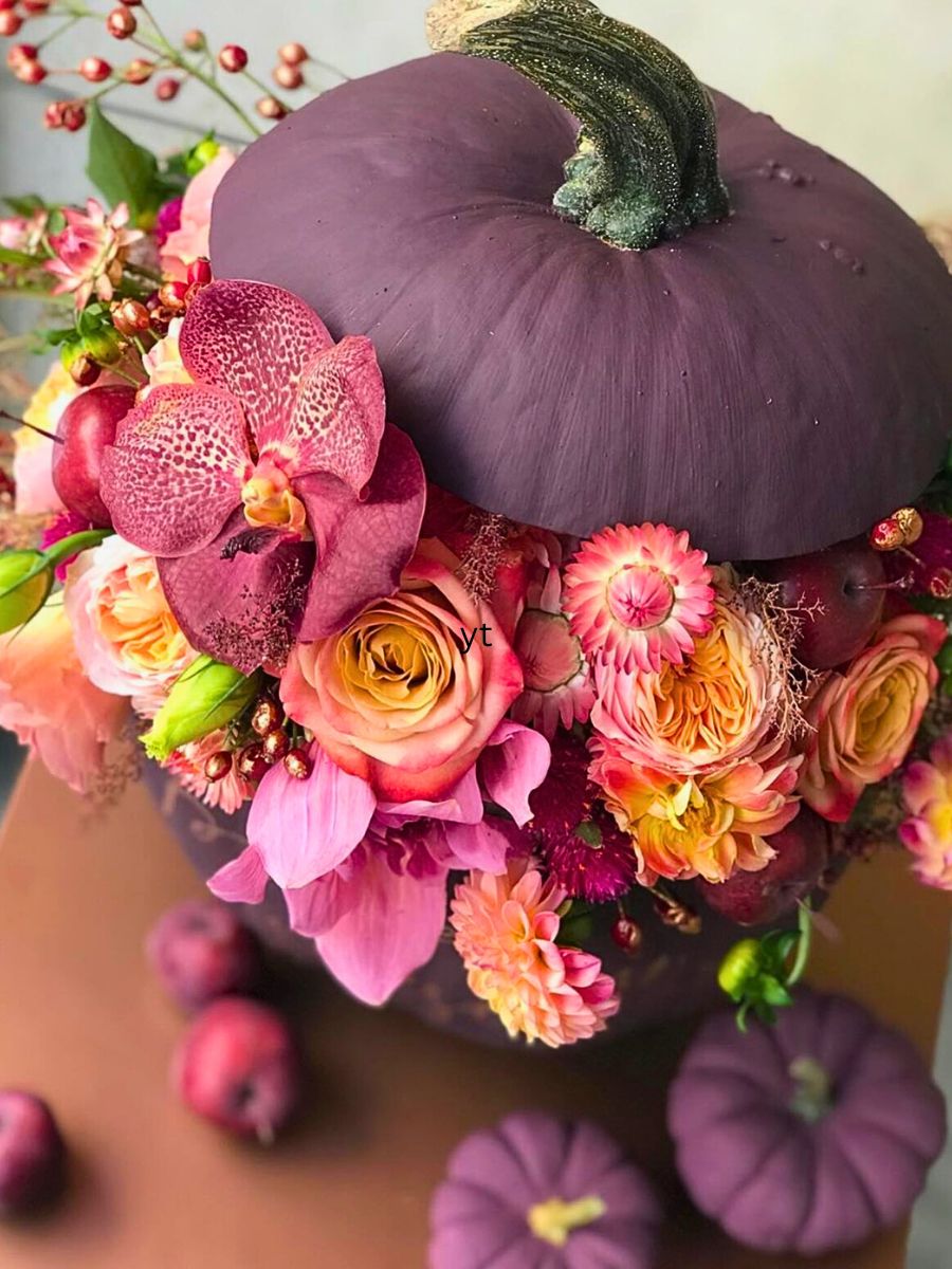 Dark Pumpkin With Flowers Deco by Attila Németh 