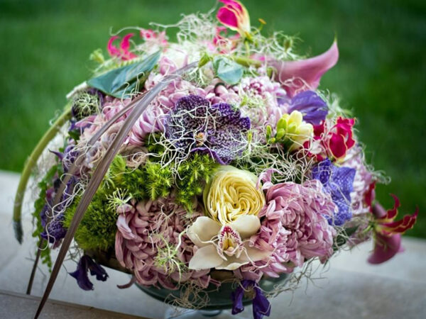 Why Use High-quality Flowers in Floral Designs?