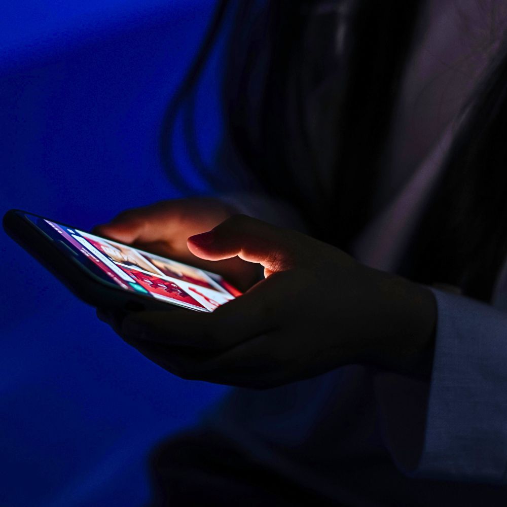 Trading Screens for Greens - Why Nature Is an Antidote to Digital Addiction