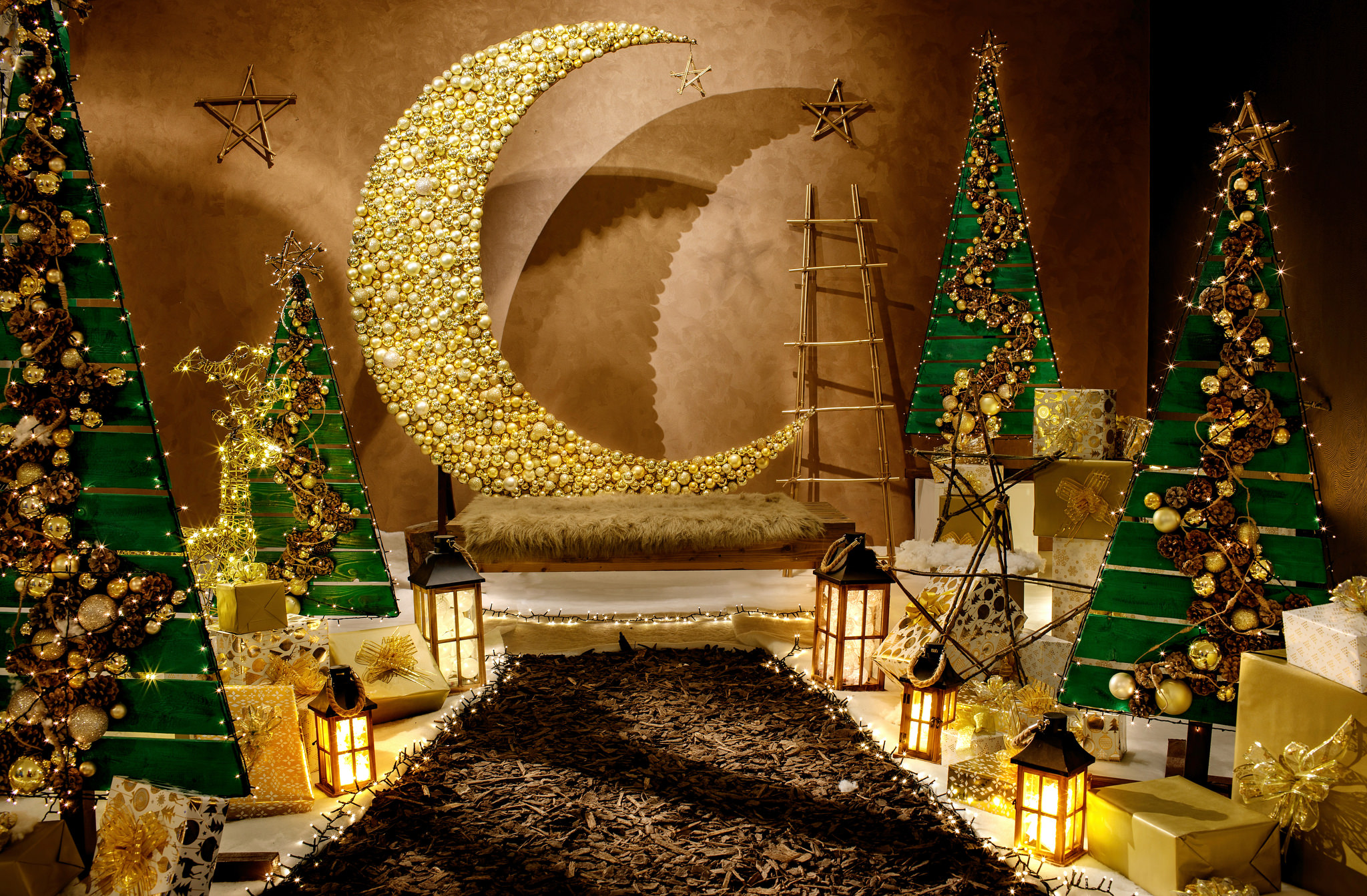 A Christmas Wonderland Decor Photoshoot Ana Grigoras