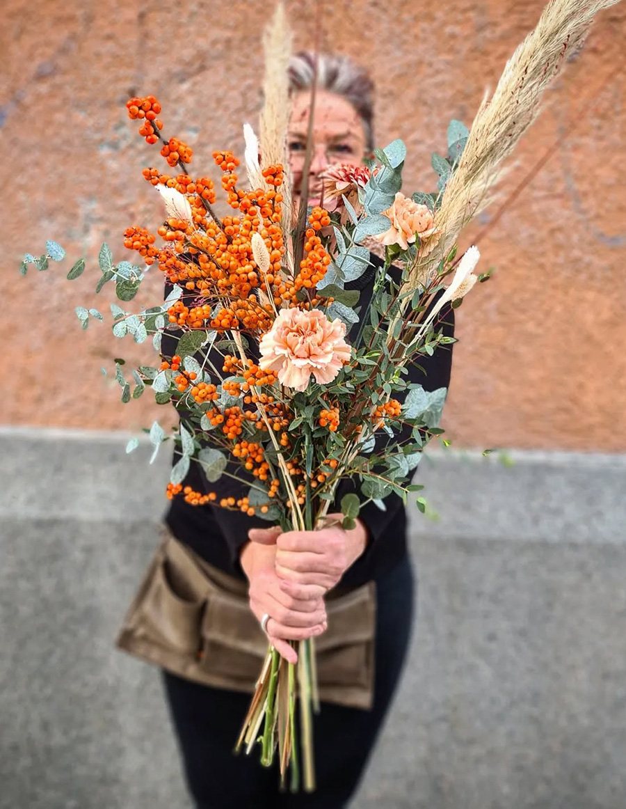 Ilex Wintergold by bukettenlinkoping