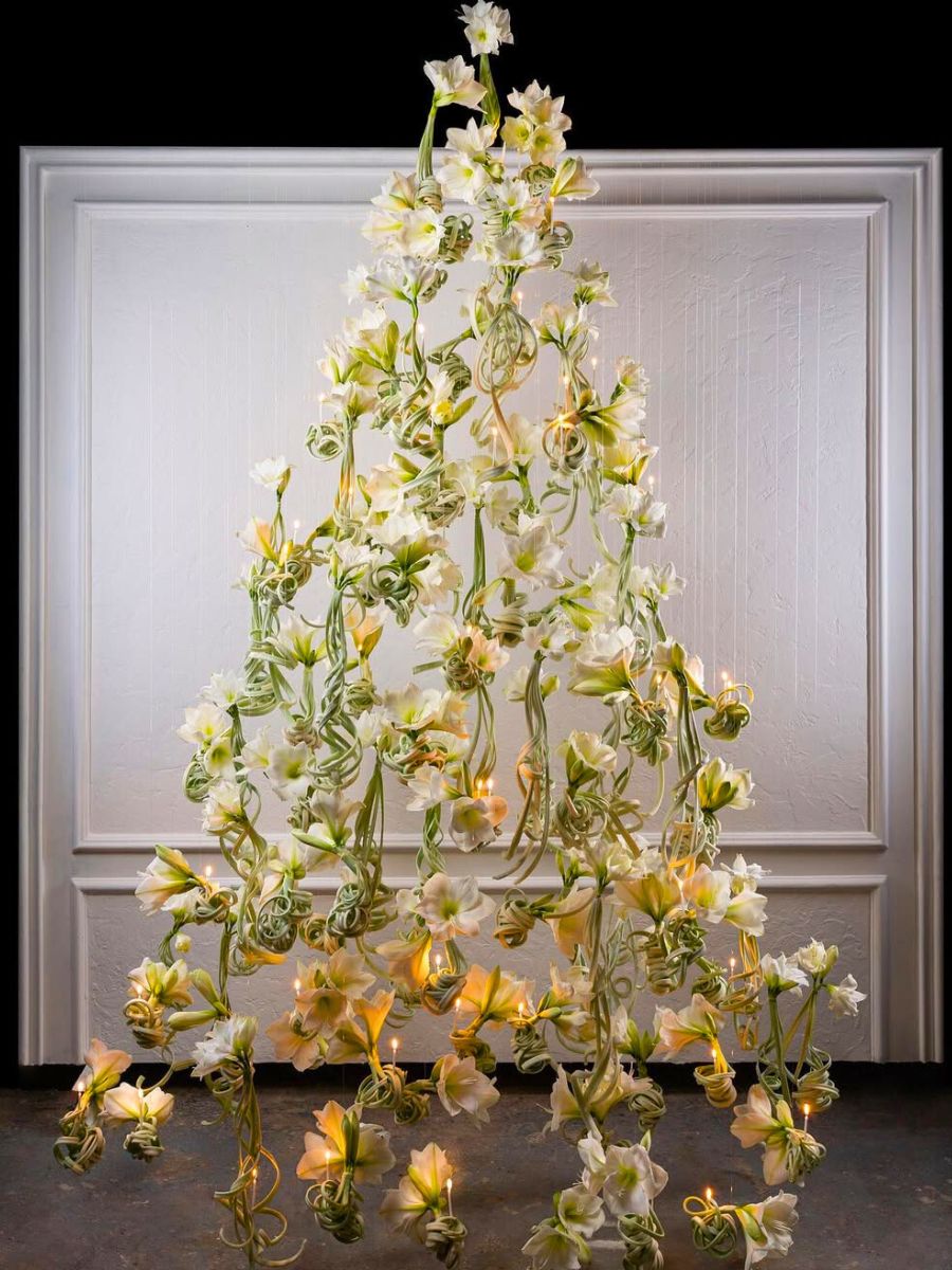 Amarylis artwork by designer Robert Bartolen and Van der Ende Flowers