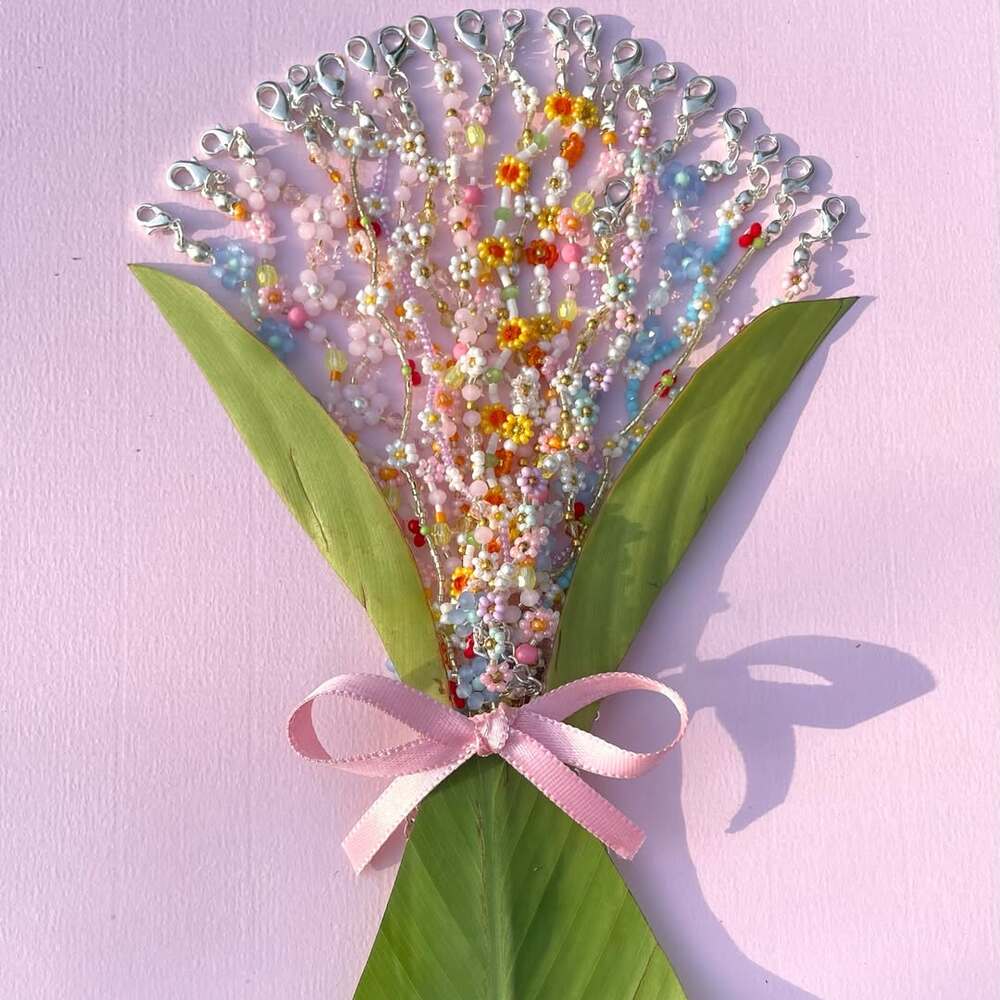  Beaded floral bouquet, pink background