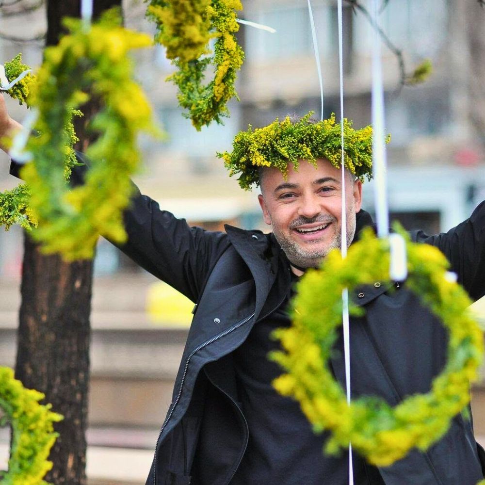 Floral designer, Nicu Bocancea's design with Solidago Carzan Glory - Marginpar