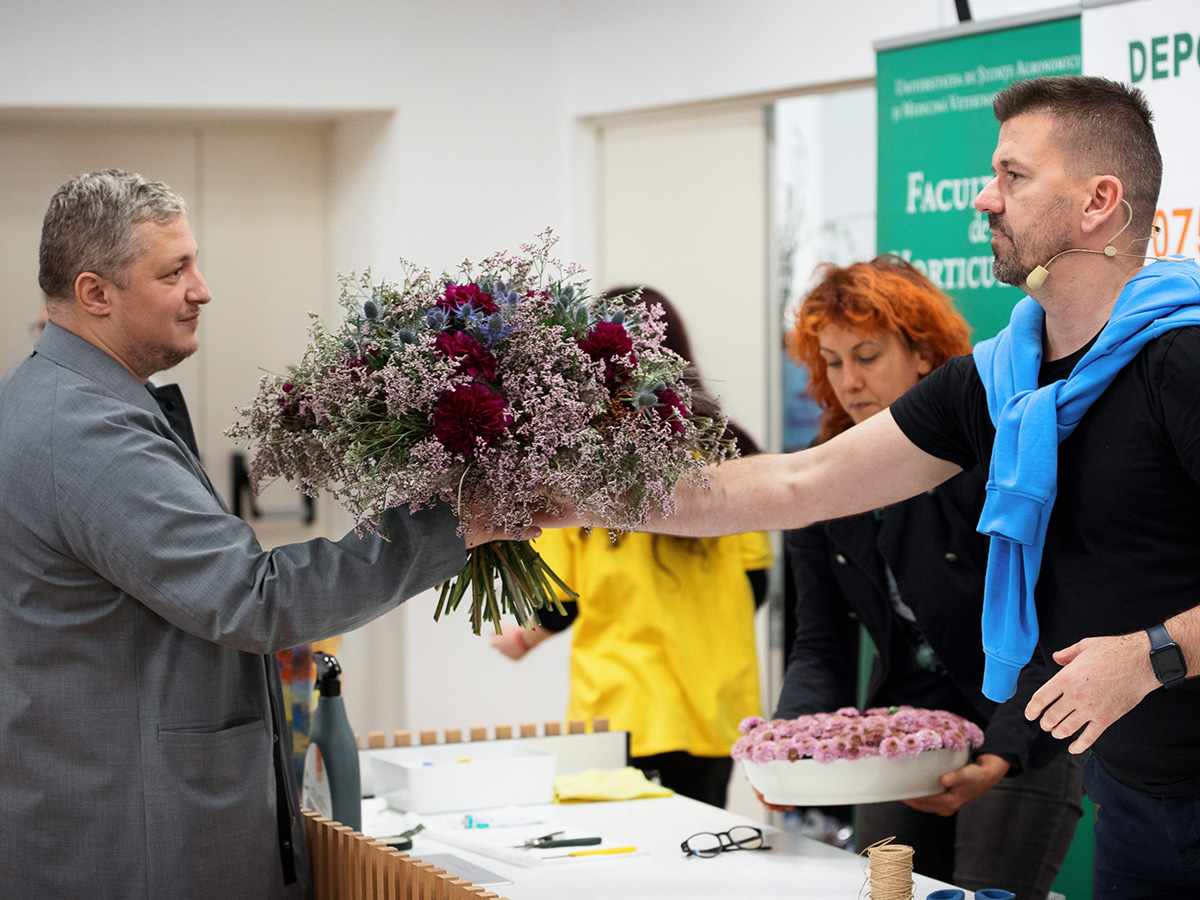 Artestry 2025 Krisztian Kover bouquet