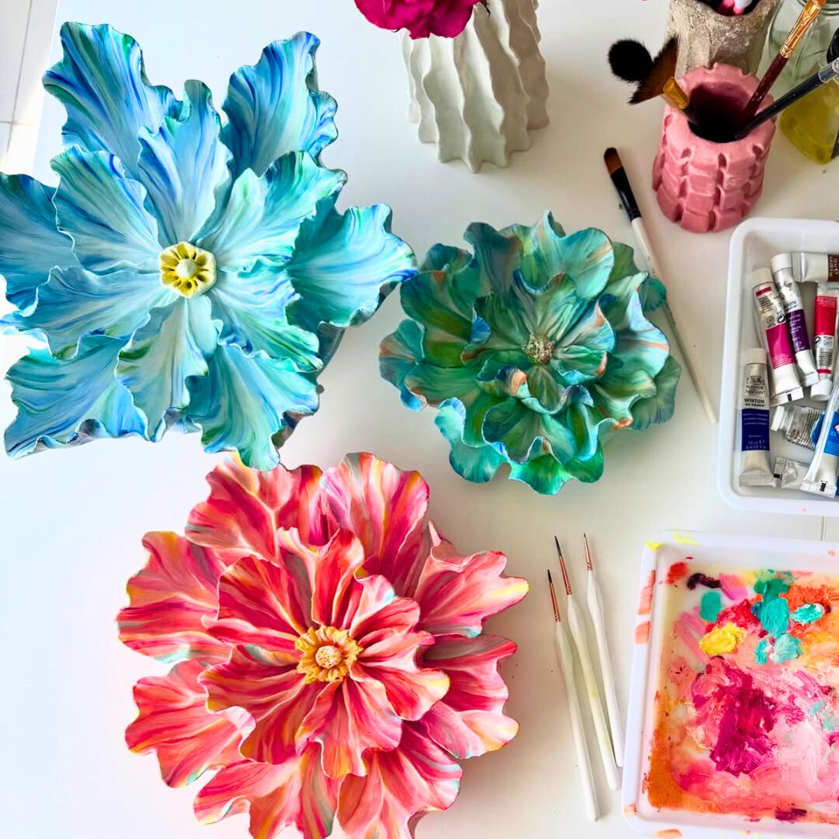 Three flower pieces by Mila Ilingina