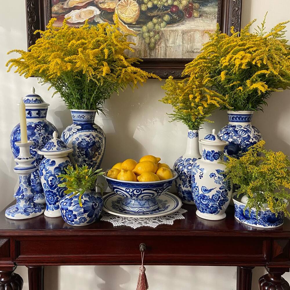 Goldernod arrangement for home